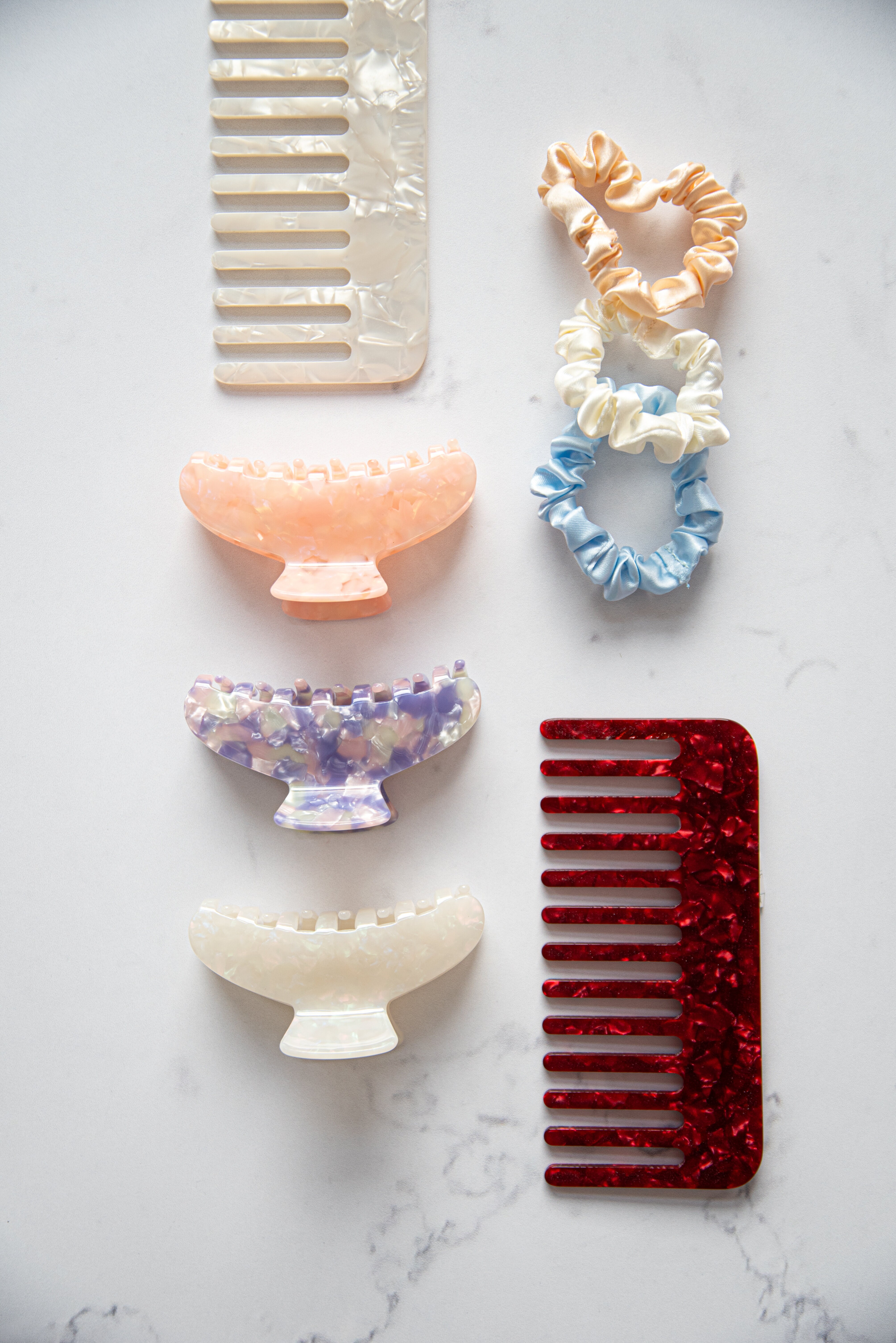 Hårtilbehør og hårkam